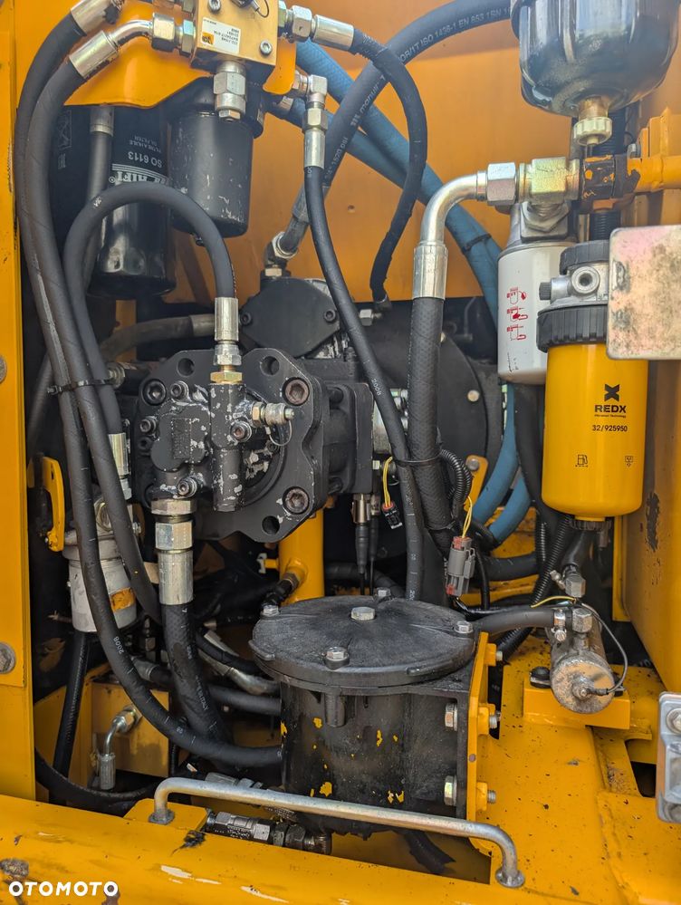 JCB Js145w - 22