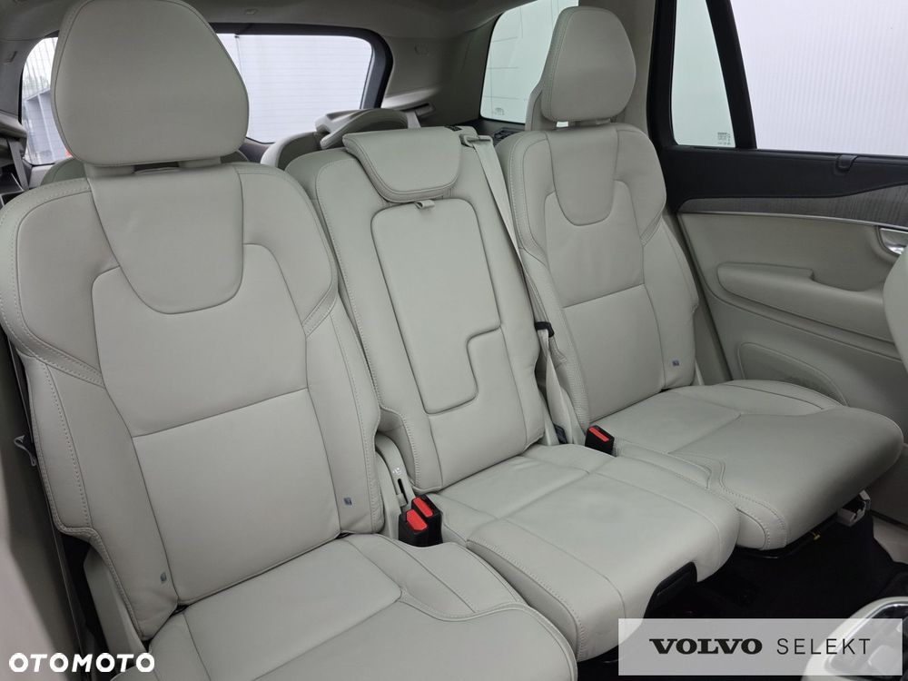 Volvo XC 90 - 20