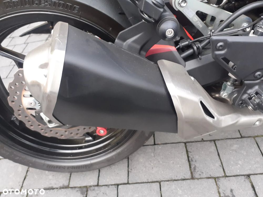 Kawasaki Z 900 - 17