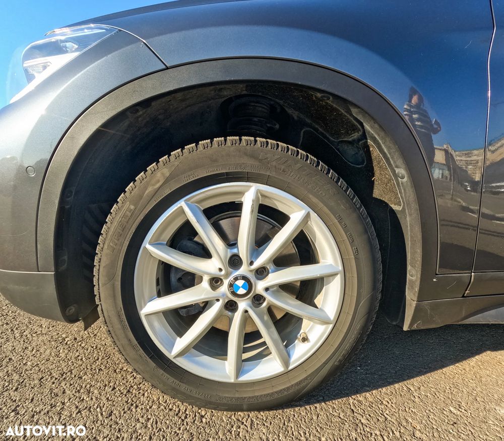 BMW X1 sDrive18i Aut. Advantage - 3