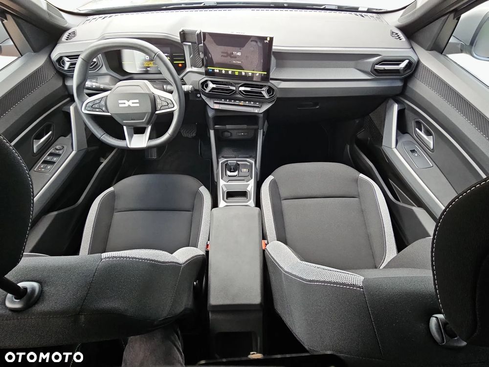 Dacia Duster 1.8 Full Hybrid 155 Journey MMT - 12