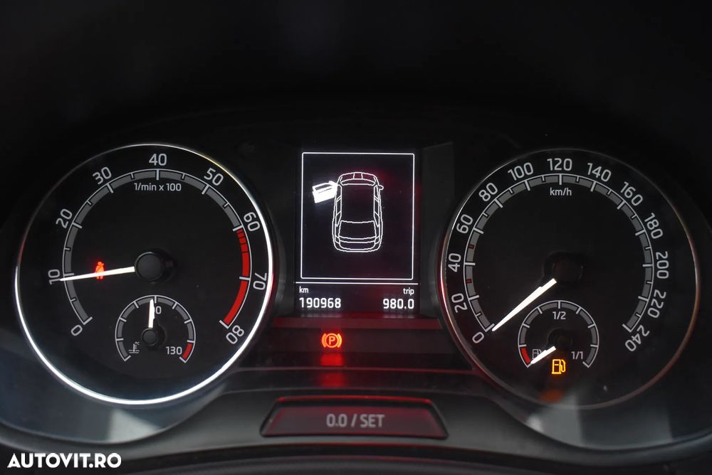 Skoda Fabia 1.0 TSI 95 CP Style - 10