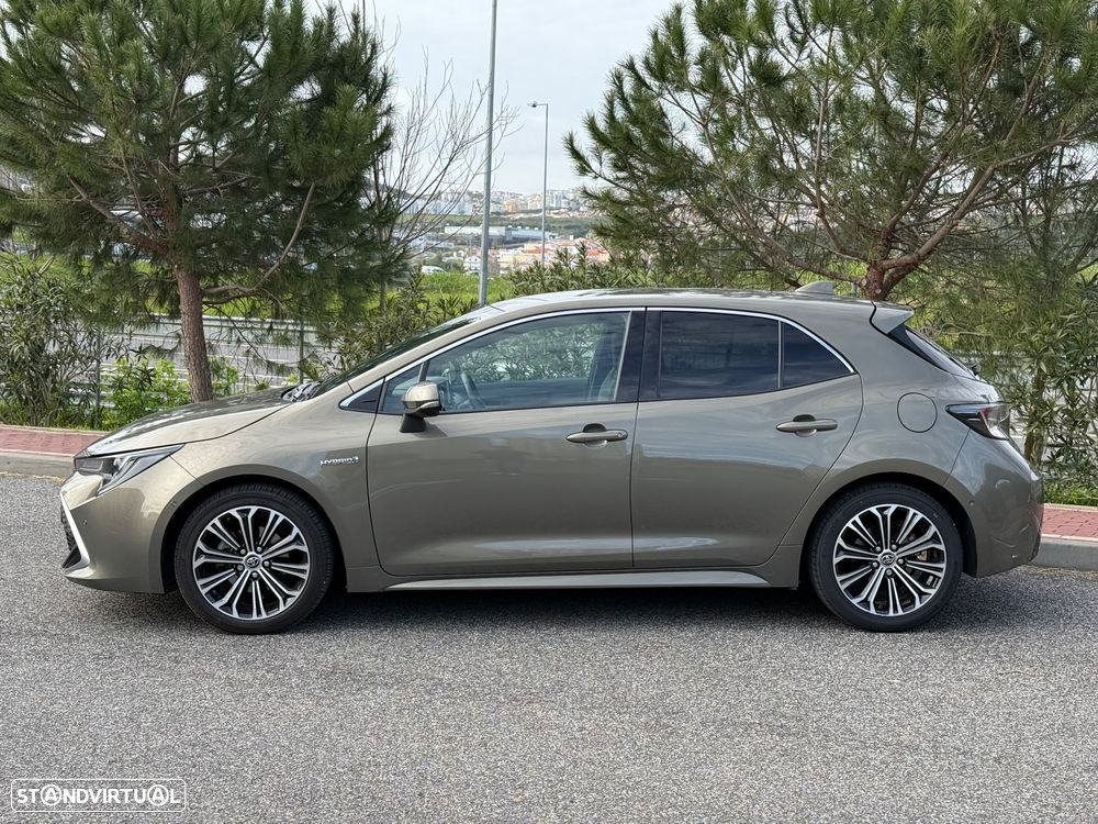 Toyota Corolla 1.8 Hybrid Exclusive - 4