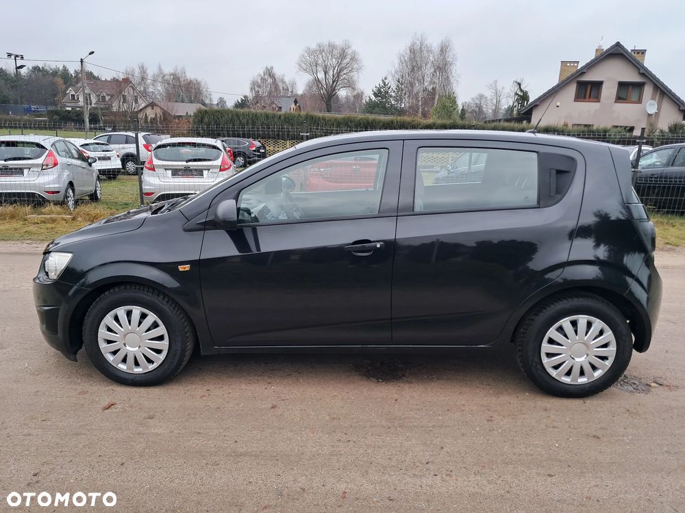 Chevrolet Aveo 1.2 LS+ - 4