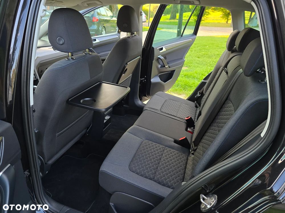 Volkswagen Golf Sportsvan 2.0 TDI SCR DSG Join - 35