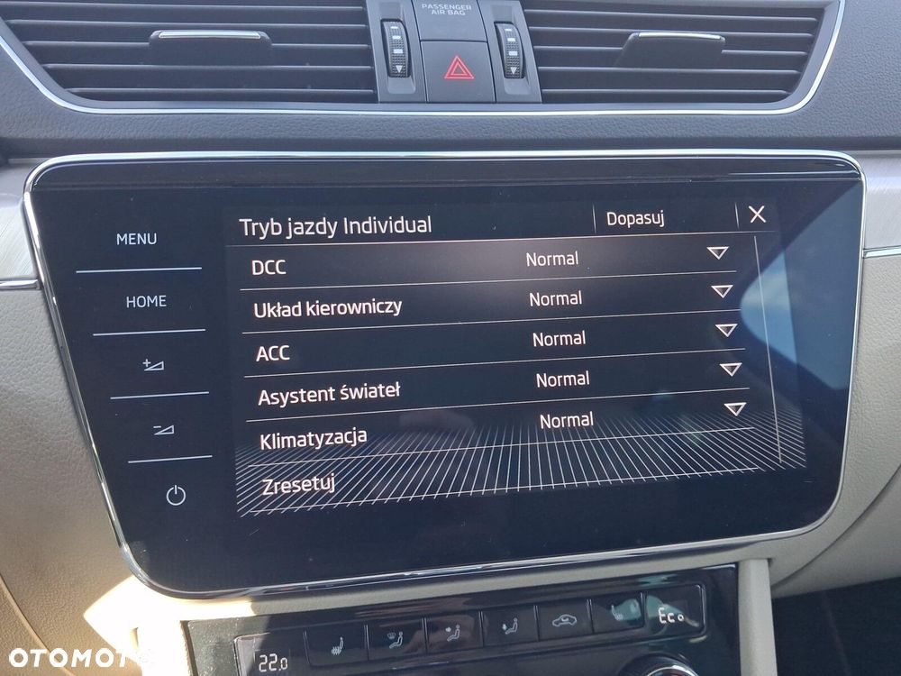 Skoda Superb 1.4 TSI DSG L&K - 28