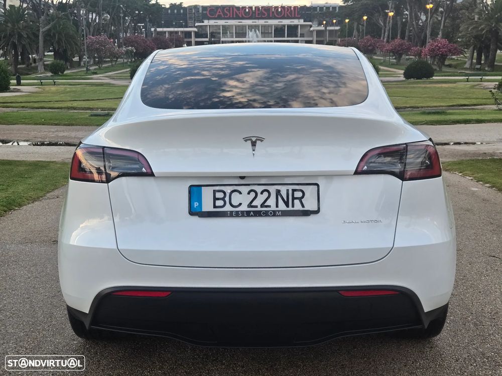 Tesla Model Y Long Range Tração Integral - 23