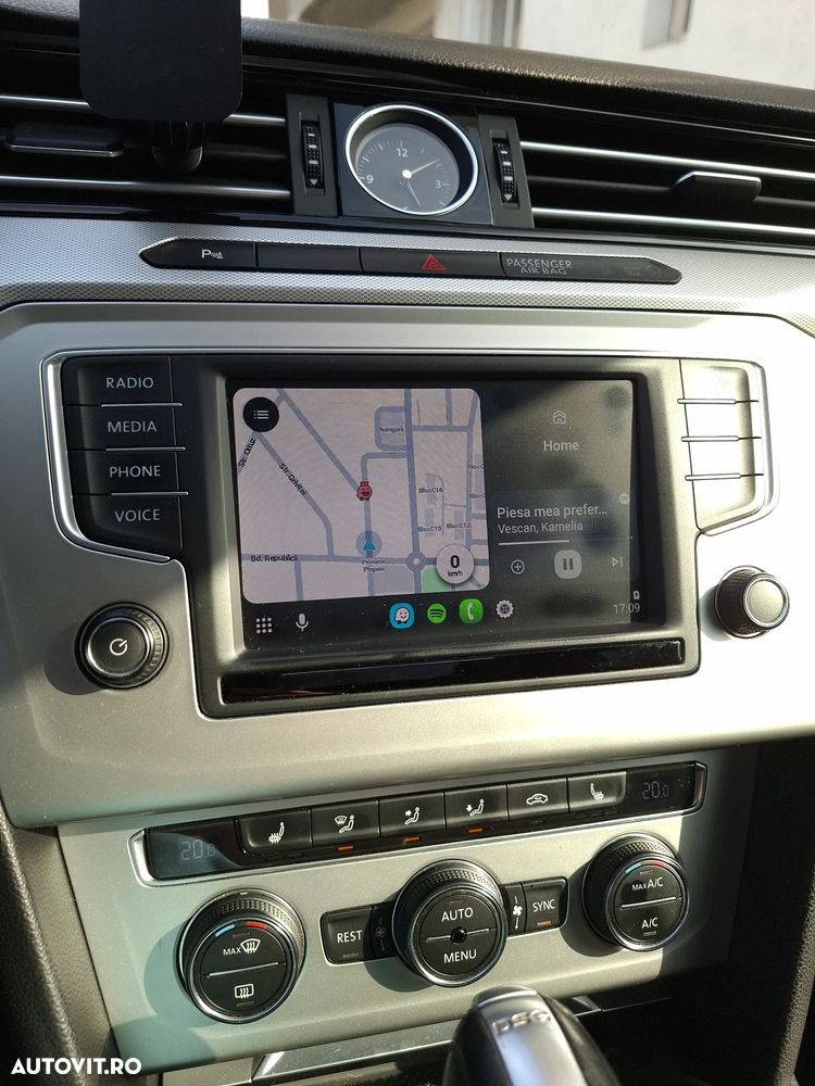 Volkswagen Passat 2.0 TDI DSG (BlueMotion Technology) Comfortline - 24