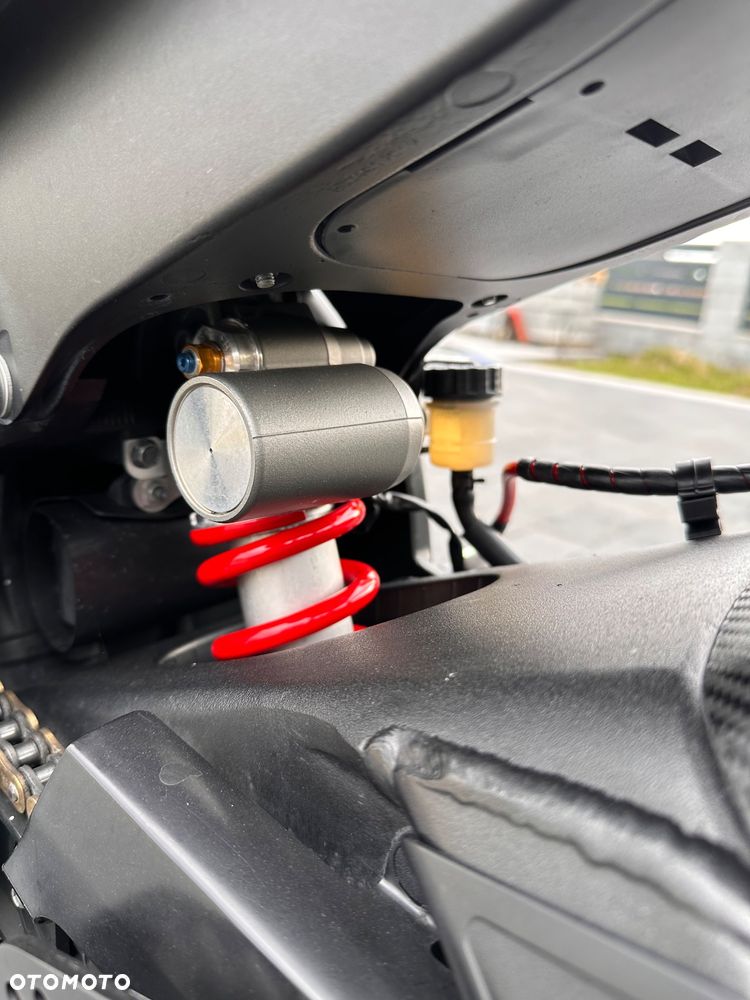 Yamaha R6 - 7