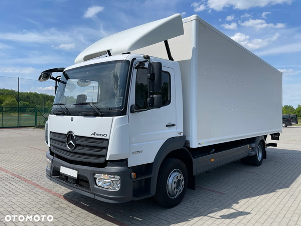 Mercedes-Benz Atego 1224 Kontener Dł 7,20 m 18 Palet