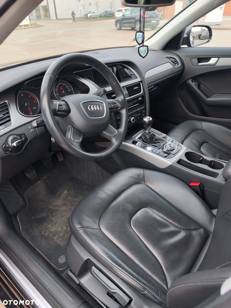Audi A4 Avant 2014 photo 3