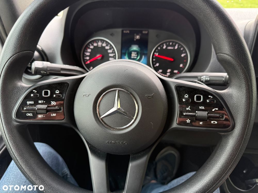 Mercedes-Benz Sprinter 319 Maxi 9G-Tronic - 15
