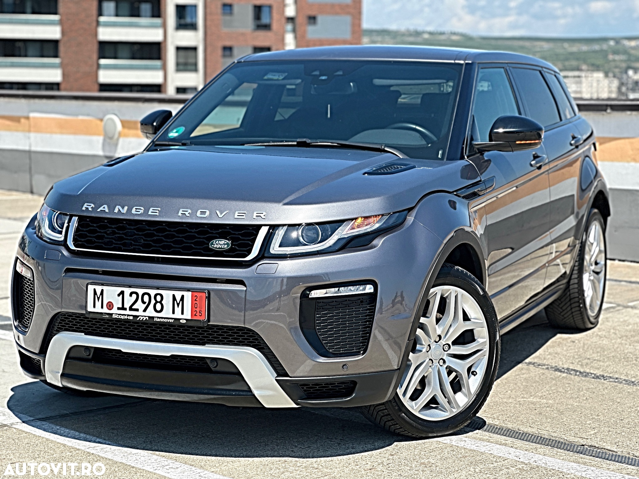 Land Rover Range Rover Evoque 2.0 D180 R-Dynamic S - 3