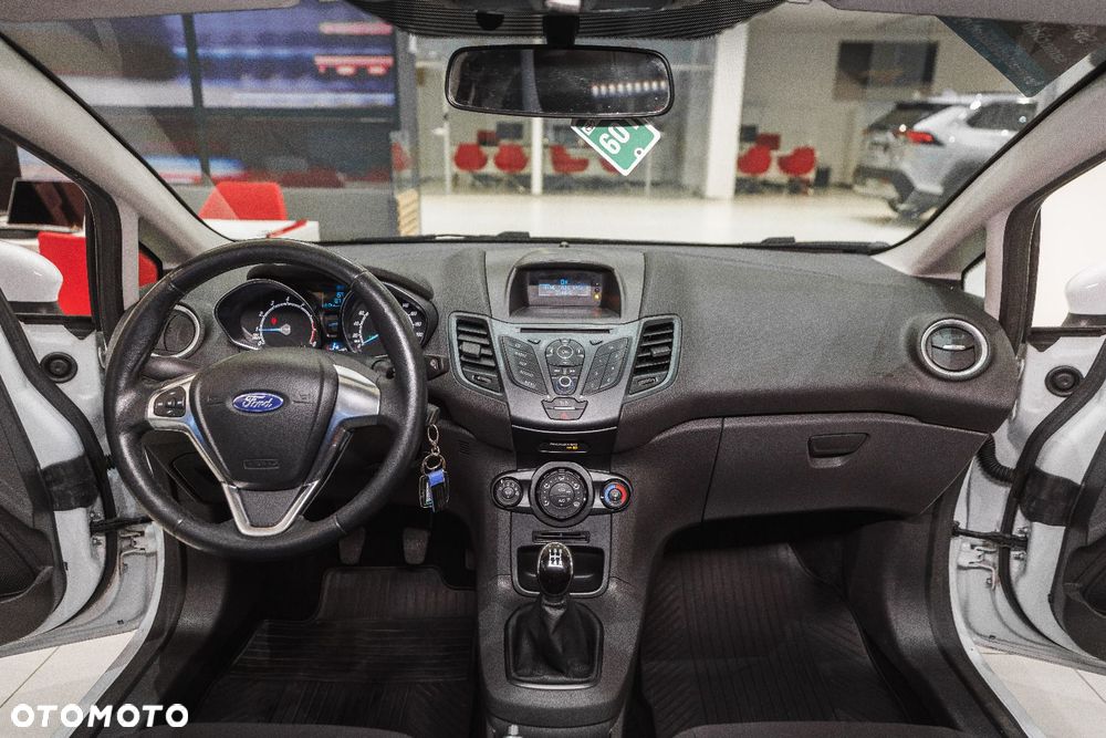 Ford Fiesta - 7