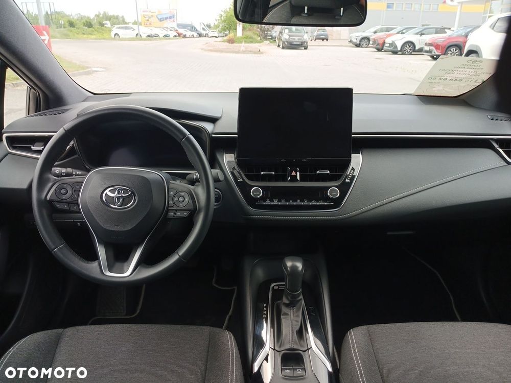 Toyota Corolla - 11