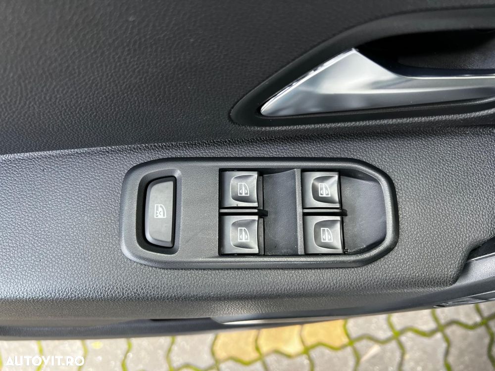 Dacia Duster 1.5 Blue dCi 4WD Prestige - 31