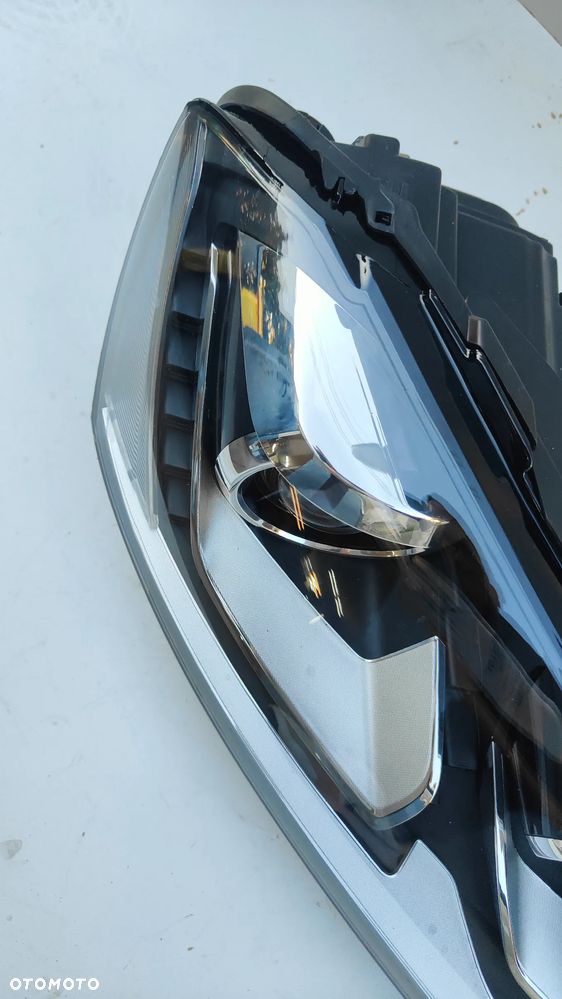 Lampa Prawa Bi Xenon skrętny VW passat B7 R19 Europa - 4