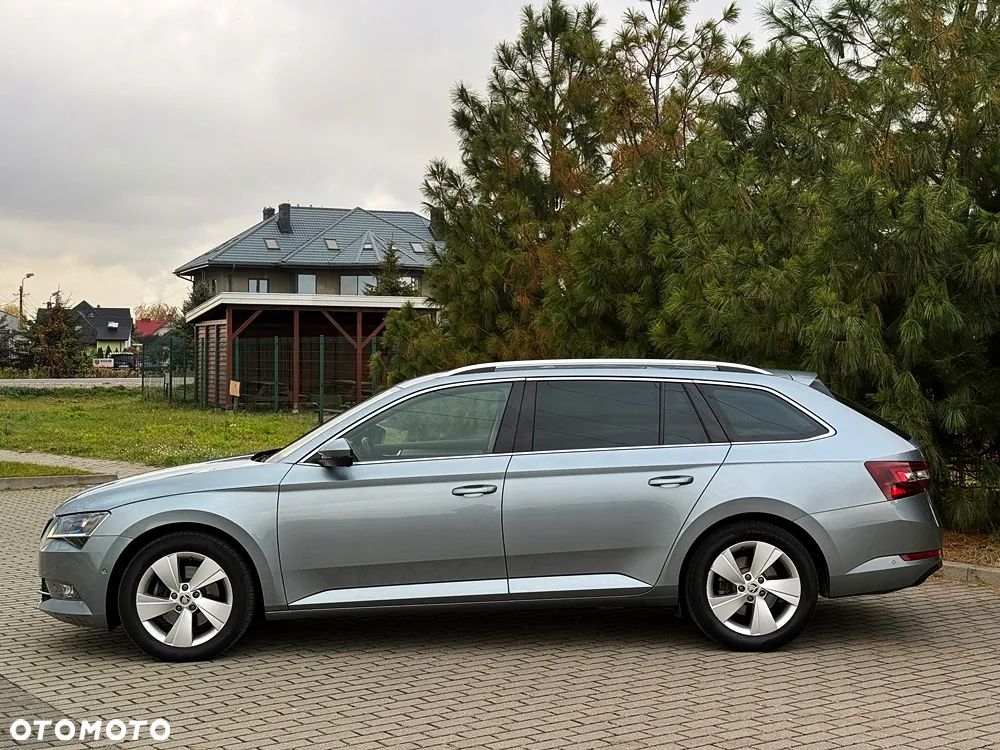 Skoda Superb 1.6 TDI Style - 9