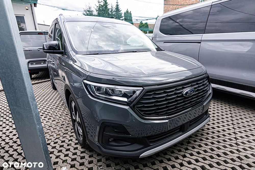 Ford Tourneo Connect - 3
