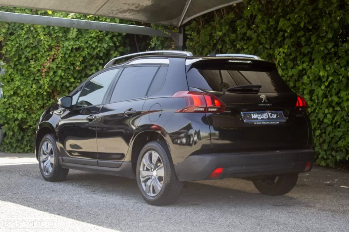 Peugeot 2008 1.2 PureTech Style - 10