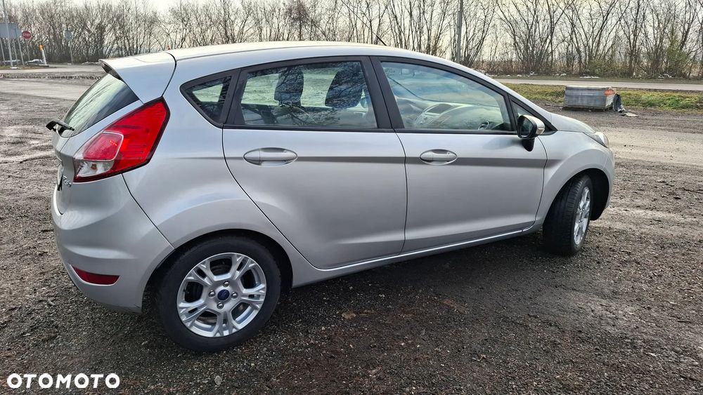 Ford Fiesta 1.25 Titanium EU5 - 2