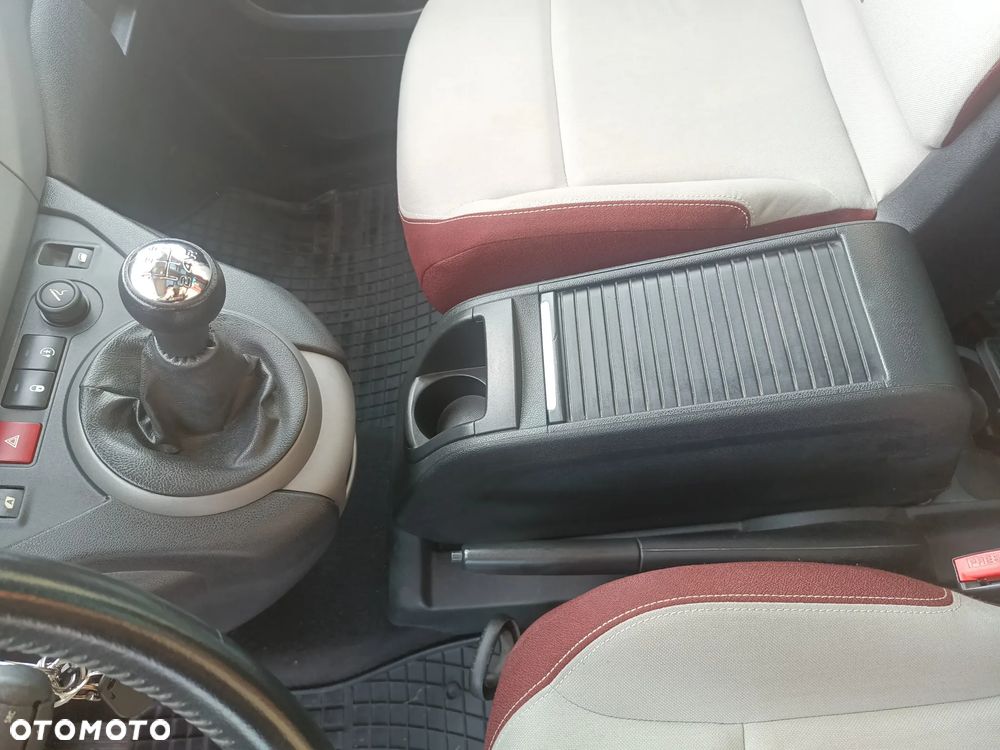 Citroën Berlingo VTi 120 Silver Selection - 13