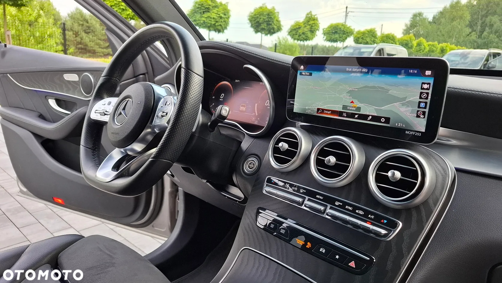 Mercedes-Benz GLC 220 d 4-Matic - 25