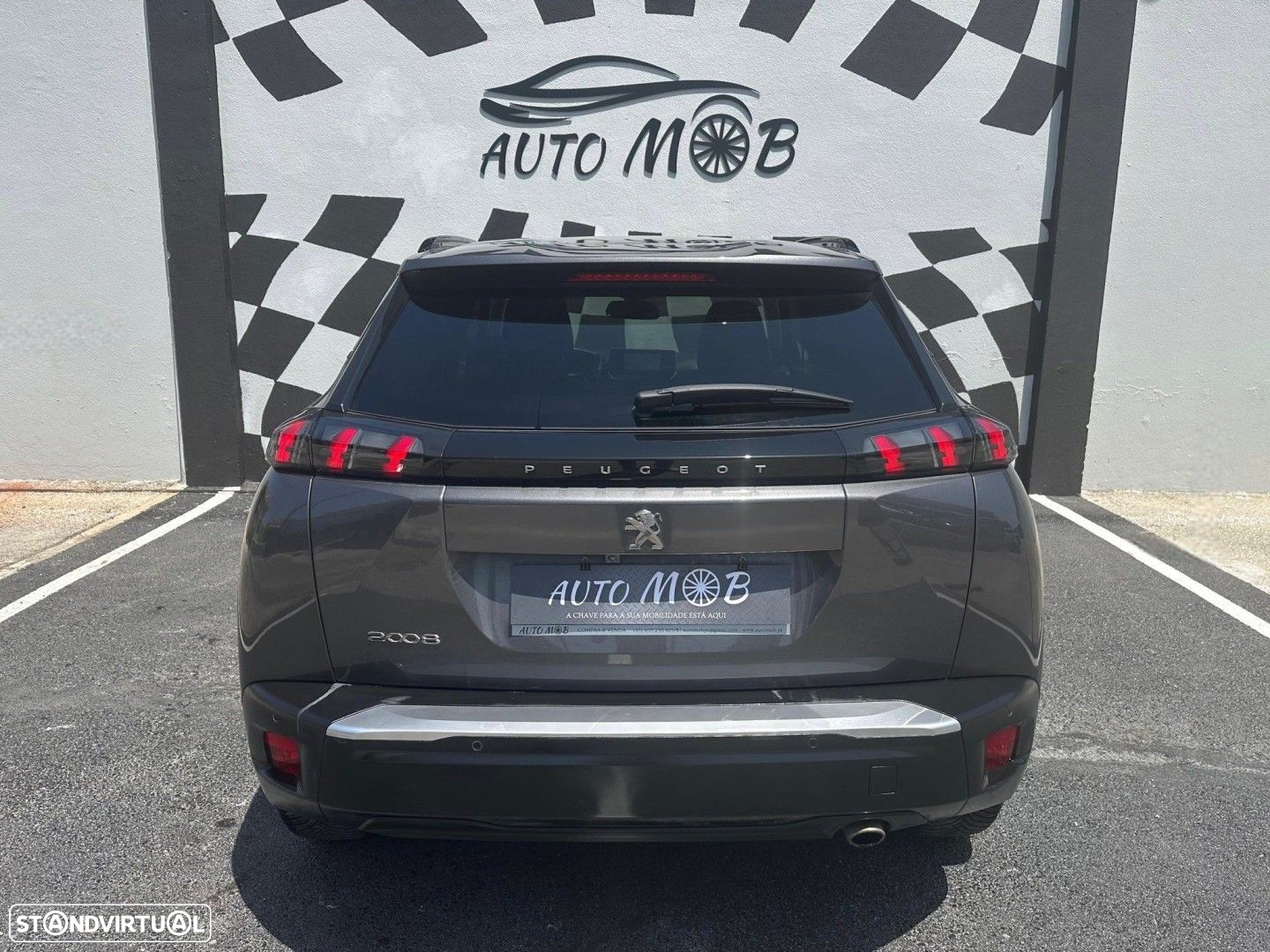 Peugeot 2008 1.5 BlueHDi Allure EAT8 - 10