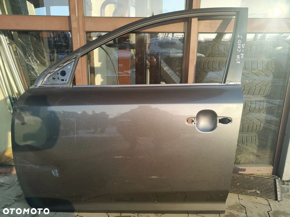 Kia Ceed 2006-2012 PRZEDNIE lewe DRZWI