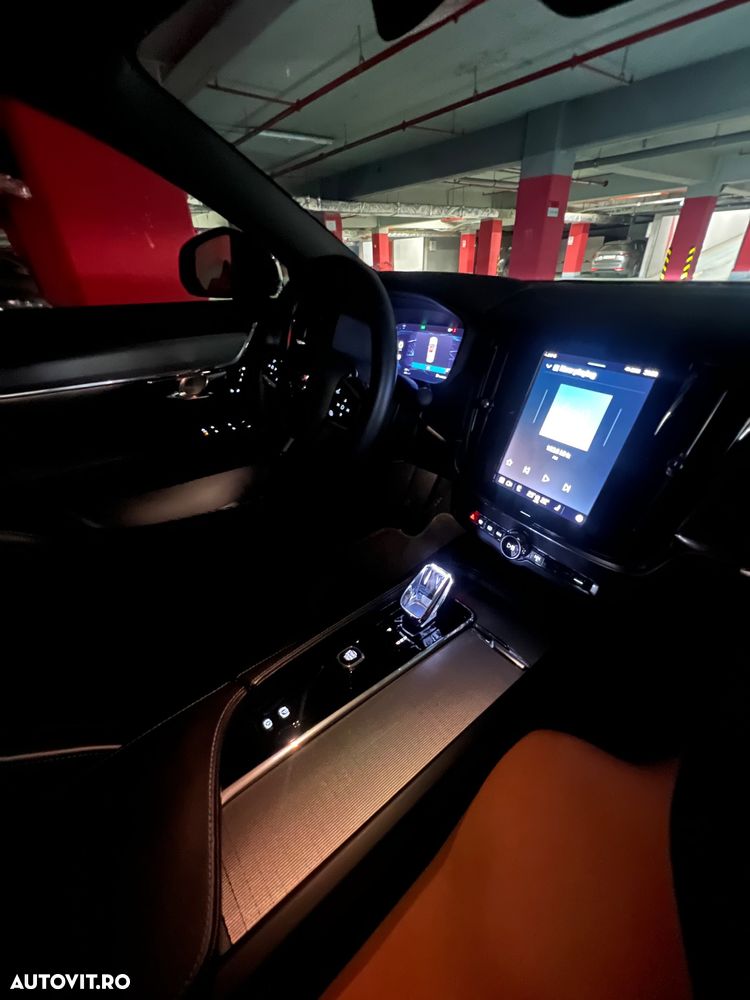 Volvo S90 B4 MHEV AT Plus Bright - 25