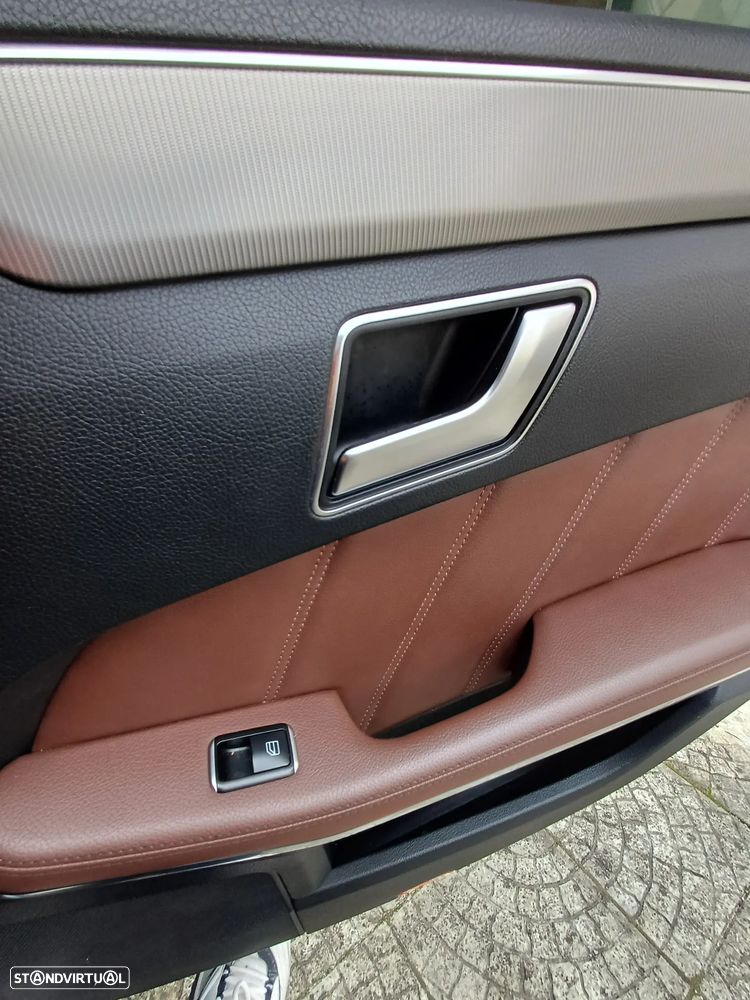 Mercedes-Benz E 300 Bluetec Hybrid Avantgarde - 18