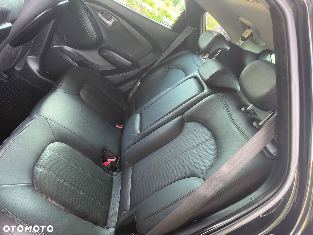 Hyundai ix35 1.7 CRDi Premium 2WD - 17