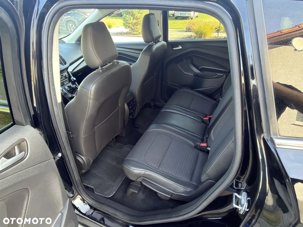 Ford Kuga 2.0 TDCi FWD Titanium - 14