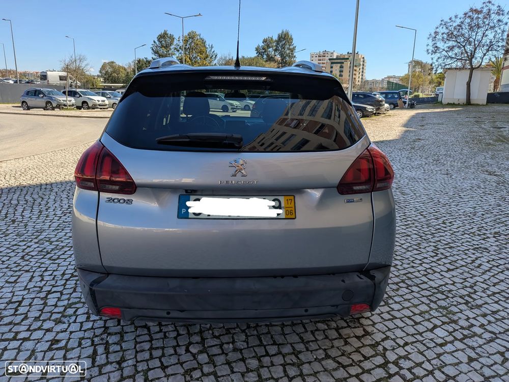 Peugeot 2008 1.2 PureTech Style - 18