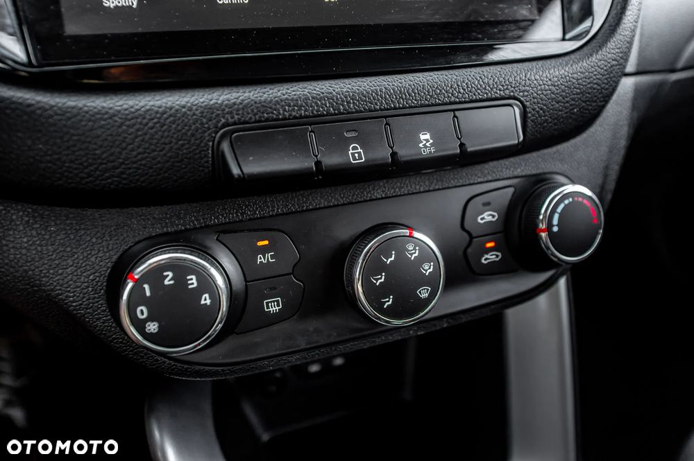 Kia Ceed 1.6 GDI Business Line - 36