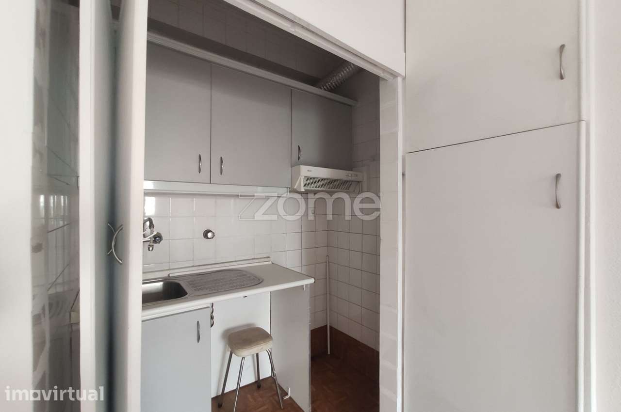 Apartamento T1 no centro do Porto - Grande imagem: 4/21