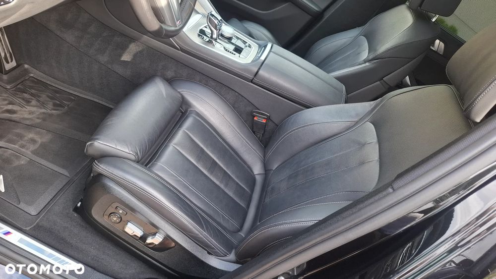 BMW X6 xDrive30d - 16