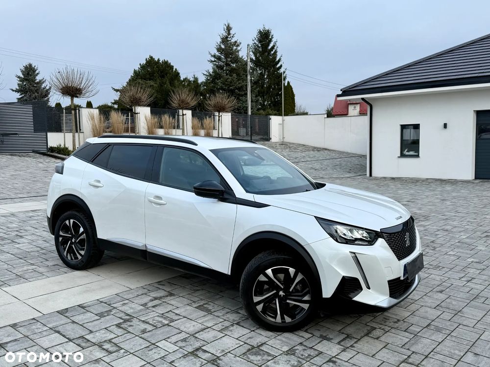 Peugeot 2008 1.5 BlueHDi Allure S&S EAT8 - 5