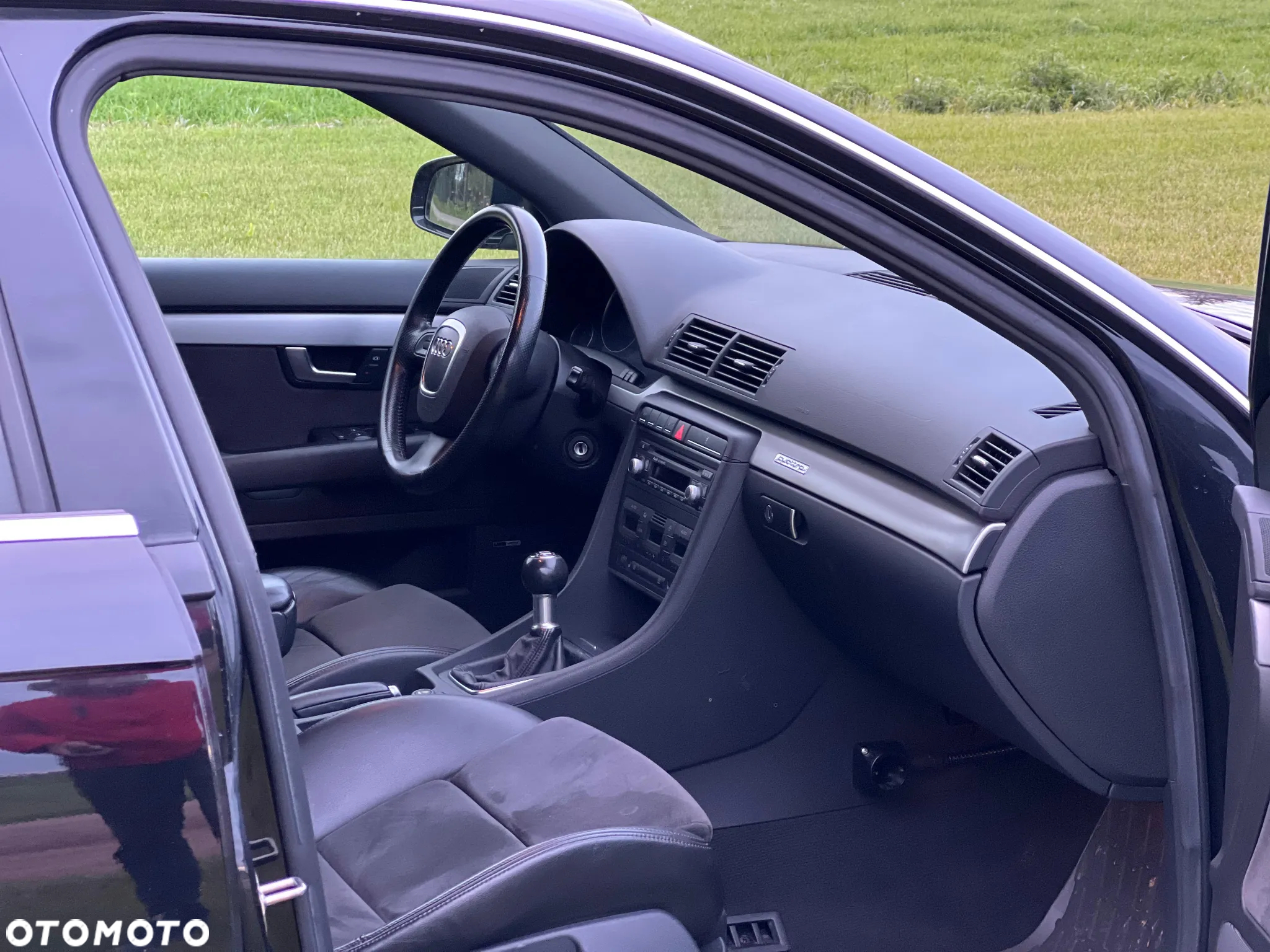 Audi A4 2.0 T FSI quattro - 24