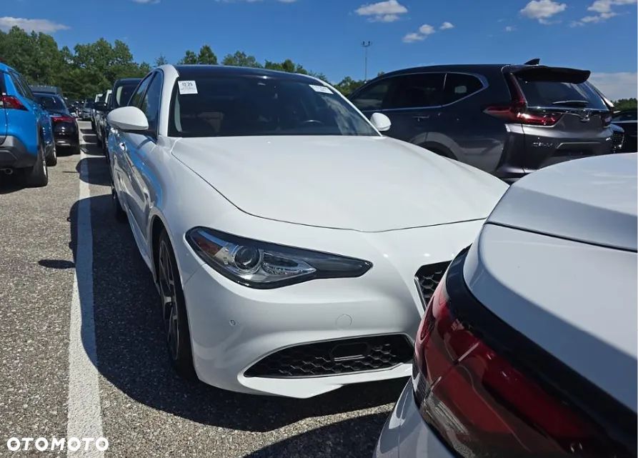 Alfa Romeo Giulia 2.0 Turbo TI Q4 - 3