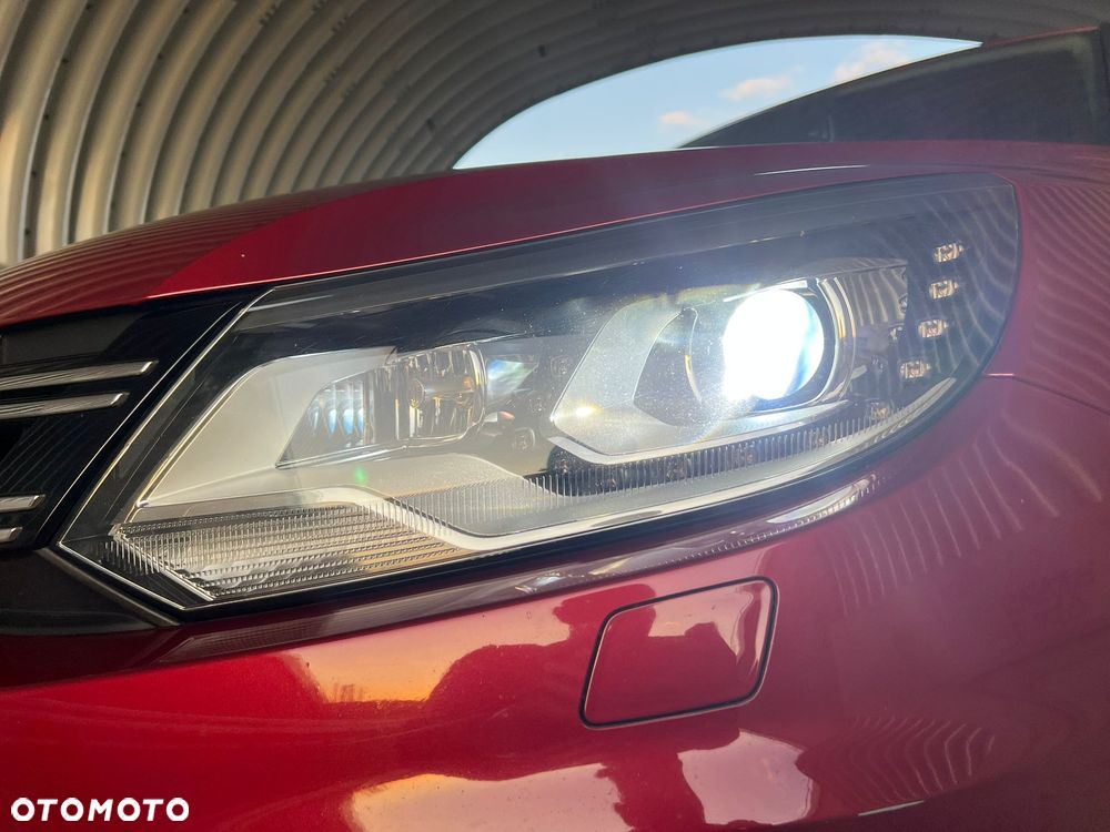 Volkswagen Tiguan 2.0 TSI 4Motion DSG Sport & Style - 8