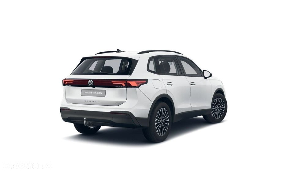 Volkswagen Tiguan - 5