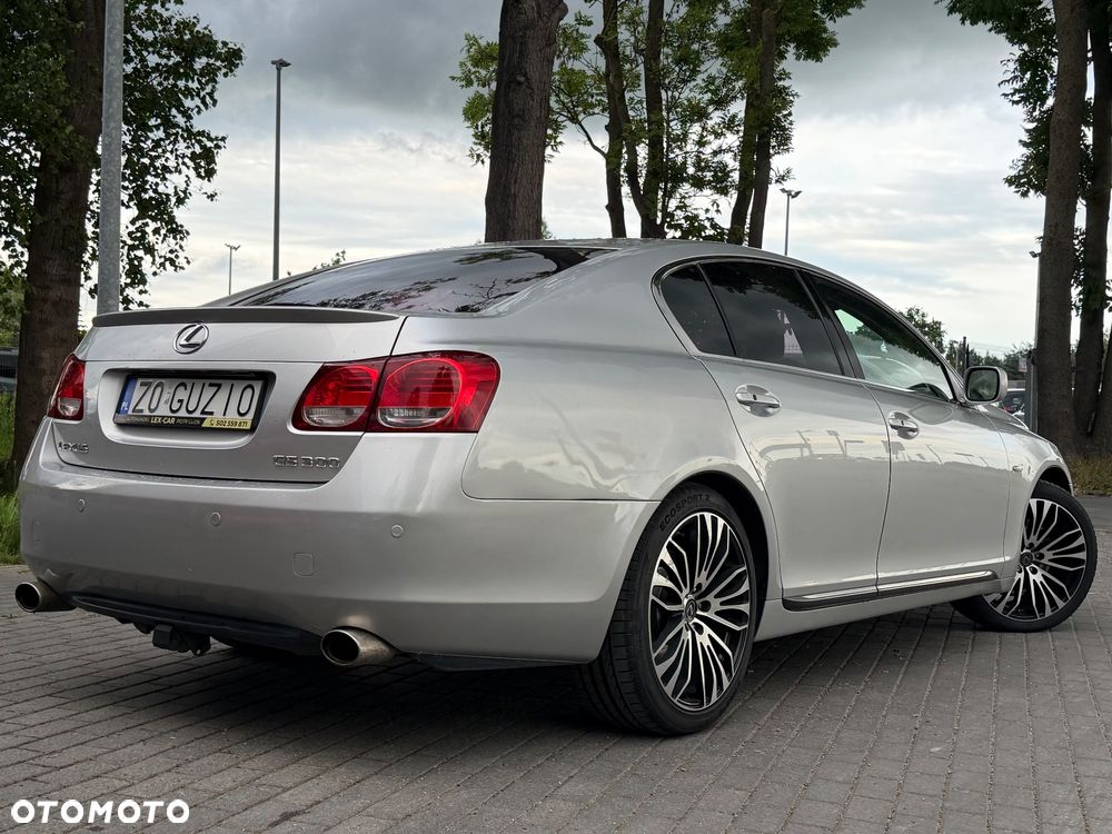 Lexus GS 300 Prestige - 3