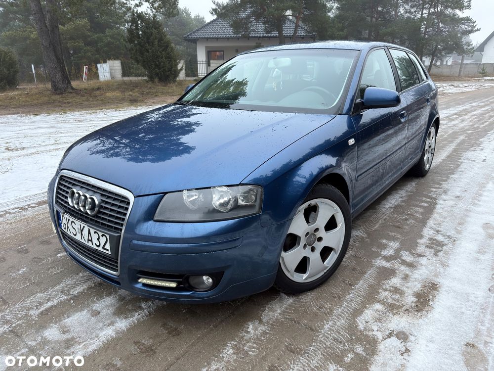 Audi A3 Sportback - 1
