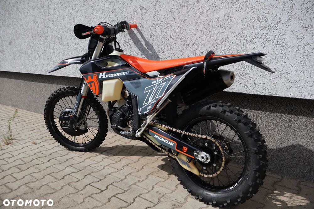Husqvarna FE - 4