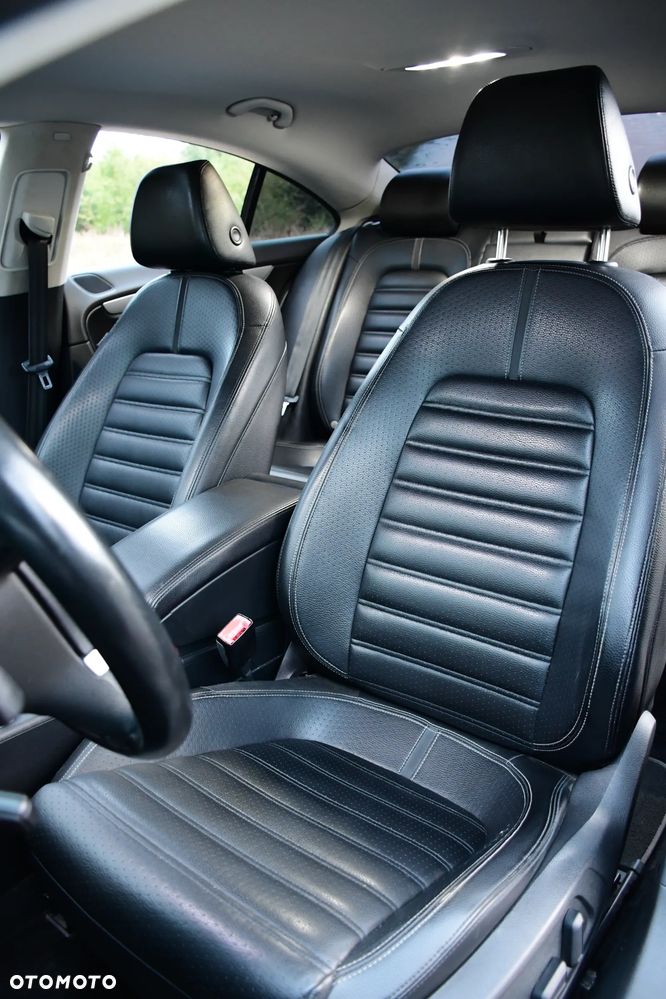 Volkswagen Passat CC - 19