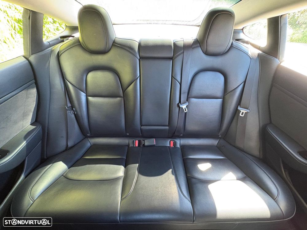 Tesla Model 3 Long Range AWD Dual Motor - 29