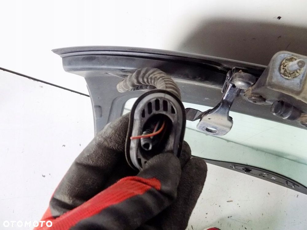 BMW E91 SZYBA KLAPY BAGAŻNIKA - 10