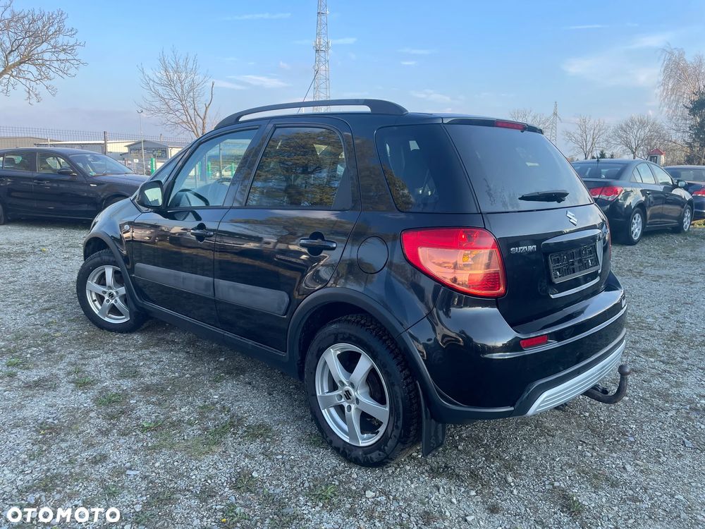 Suzuki SX4 1.6 VVT 4x2 Comfort - 5