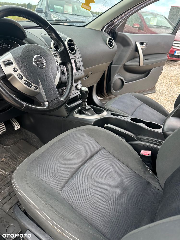 Nissan Qashqai+2 - 35